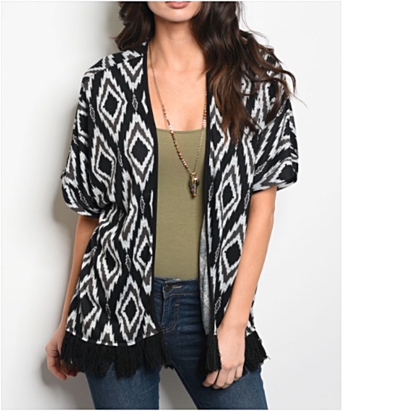 Sassy Work & Play Boho Fringe Cardigan SM - Picture 3 of 6